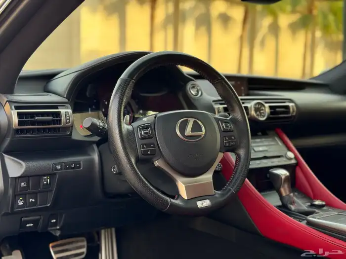 لكزس RC350 F موديل 2020 ممشى 71 الف تشيكات وكاله 42