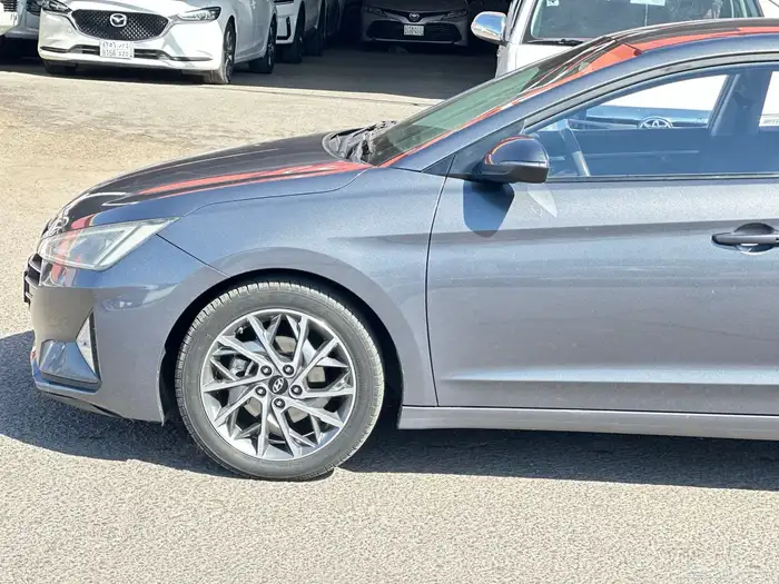 افانتي 2020 بنزين 11