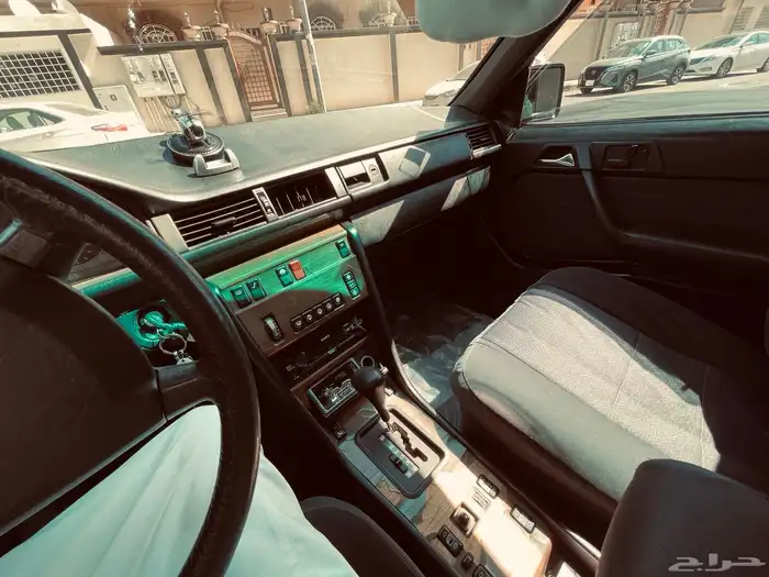 مرسيدس بنز مديل 1990 اخو الجديد 10