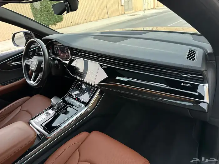 اودي Q8 بحاله الوكاله 2020 ماشي 88 الف SLine 15