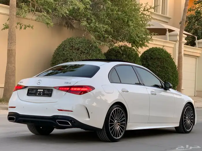 مرسيدس C200 موديل 2023 بحالة الوكاله ممشى 37 الف 10