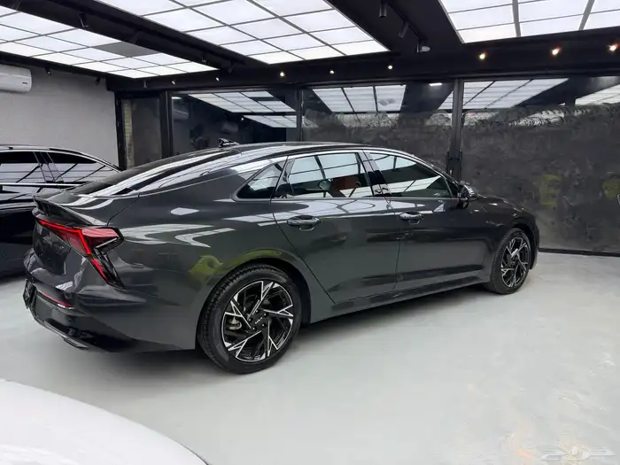 كيا K5 ممشي قليل 7