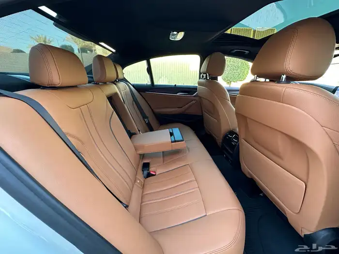 بي ام 530 كت M على الضمان والصيانه المجانيه 2021 16