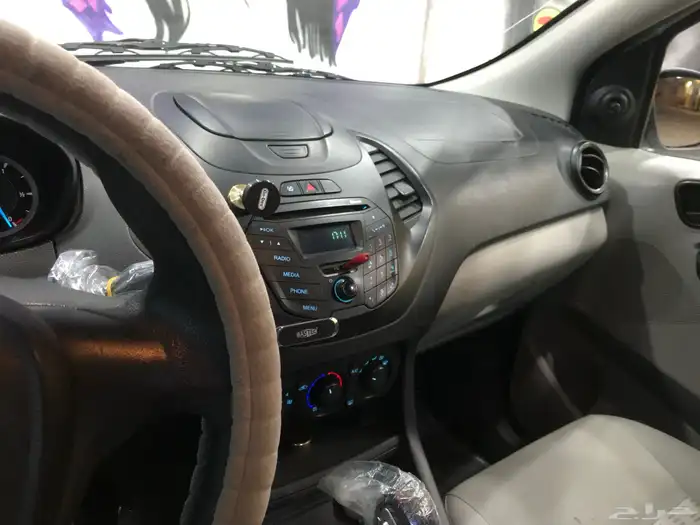 فورد فيجو 10