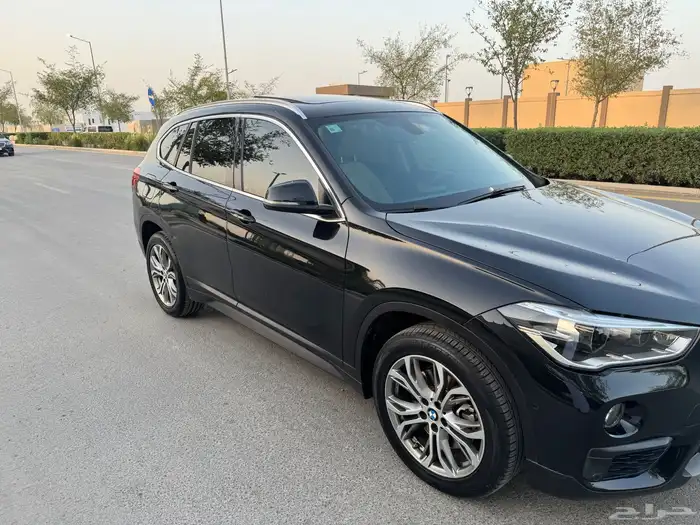 بي ام دبليو x1 مخزن بحالة الوكالة 16