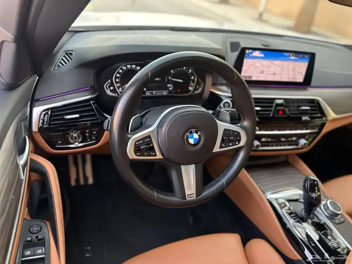 بي ام 530 كت M على الضمان والصيانه المجانيه 2021 24