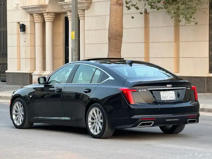 كاديلاك CT5 موديل 2024 ممشى 42 الف تحت الضمان والصيانة 11