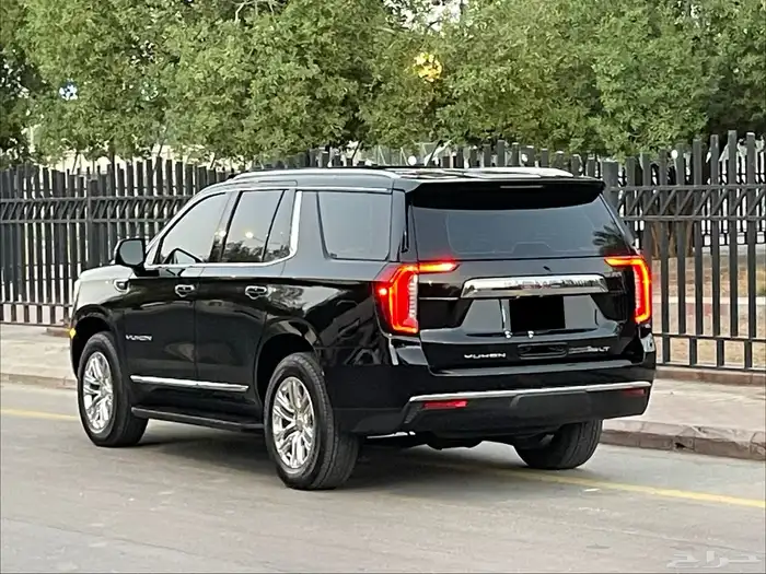 جي ام سي يوكن SLT 2023 فل كامل قمه بالنظافه بحال الوكاله 7