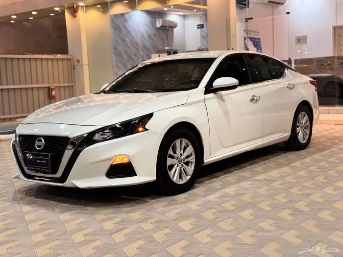 نيسان التيما موديل 2022 1