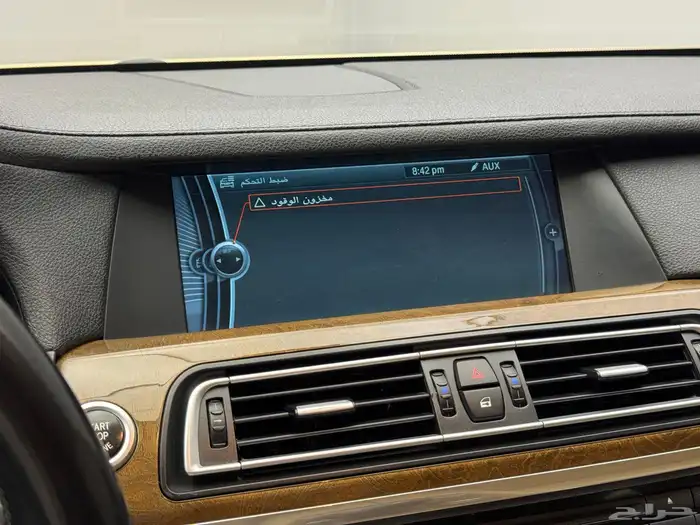 BMW 750Li 2011 ممشى قليل قمة النظافة 9