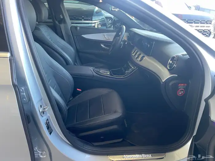 مرسيدس 2021 E250 رادار قياده ذاتيه فتحه سقف ( بنزين ) 2.0T 16