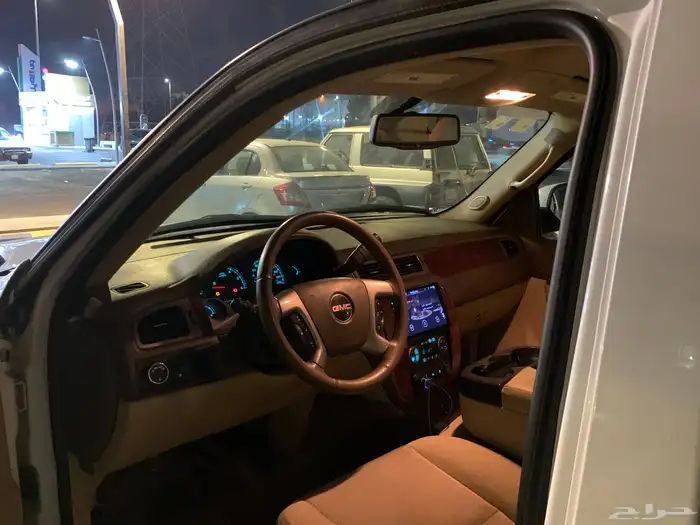 جمس يوكن 2010 15