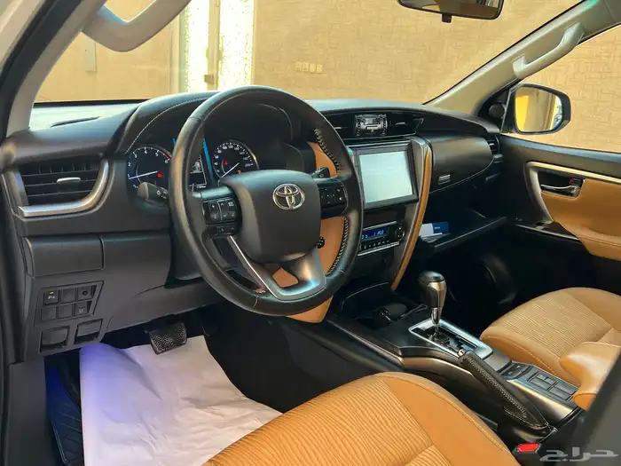 تويوتا فورشنر 2023 شبه الجديد 6سرندل 15