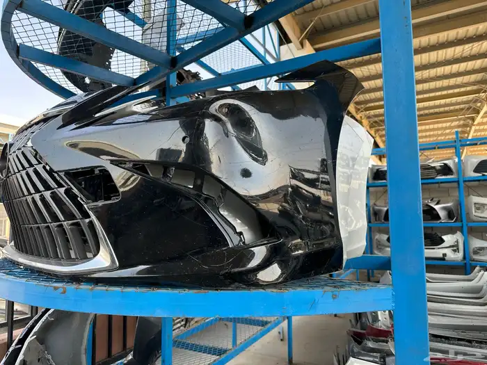 صدام لكزز اي إس 2021 وكاله اللون اسود فيه ملاحظة بسيطة 2