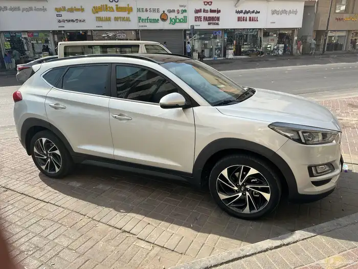 للبيع سياره توسان موديل 2021 فل كامل 0