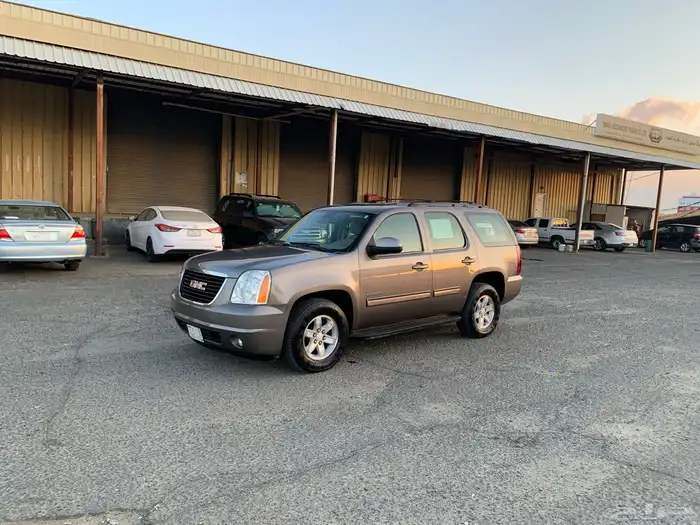 جي ام سي يوكون 2012 8