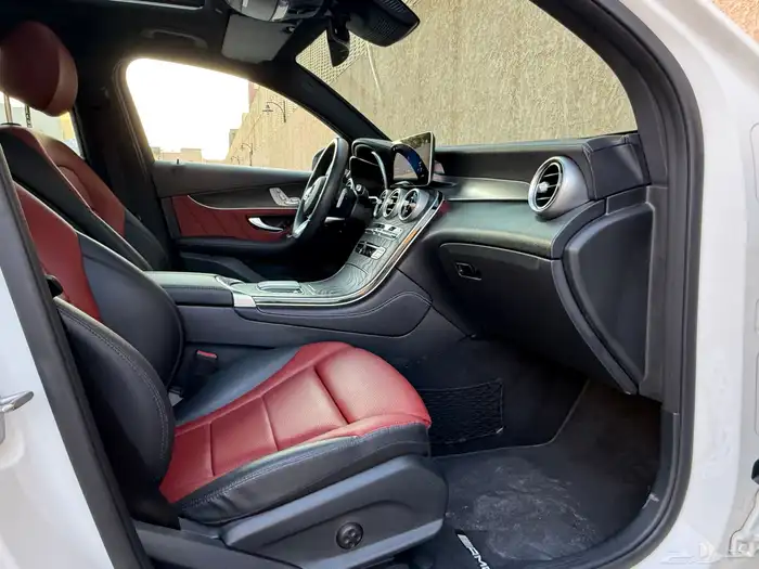 مرسيدس 2020 300 GLC 35