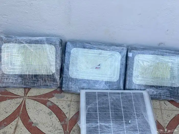 كشافات طاقه 0