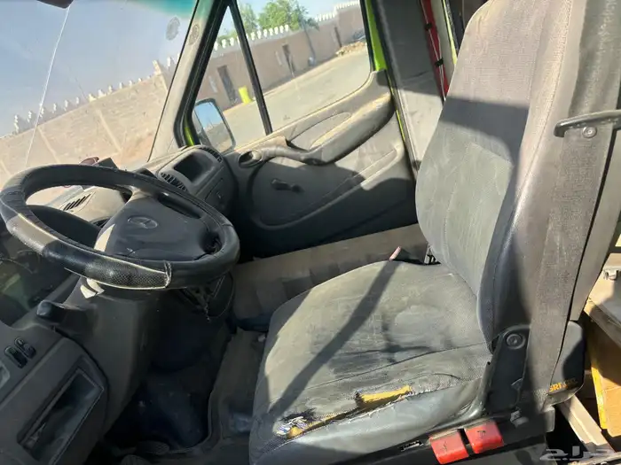 مرسيدس فان 2001 لبيع الايسكريم 7