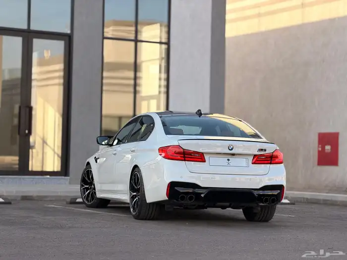 للبيع 2020 BMW M5 COMPETITION بحالة الوكالة 1
