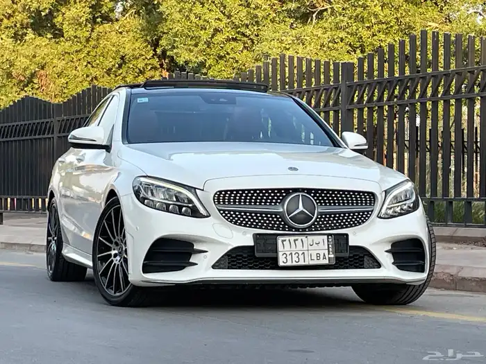 مرسيدس C200 2019 خليجي فل كامل منوة المستخدم 23