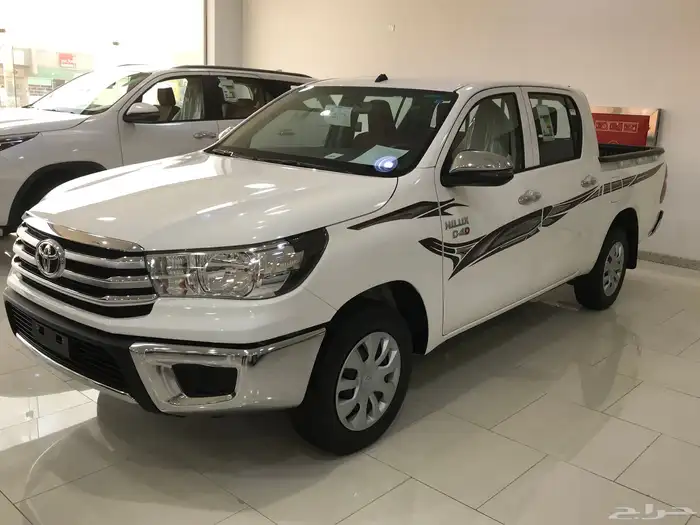 تويوتا هايلكس 2025 ديزل غمارتين دفع خلفى GL 1