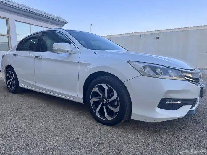 هوندا اكورد ( فل كامل نظيف ) 36