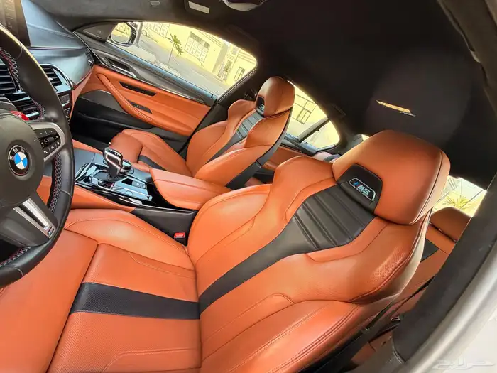 للبيع 2020 BMW M5 COMPETITION بحالة الوكالة 25