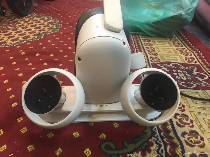 نظاره vr Quest2 مع شاحن 1