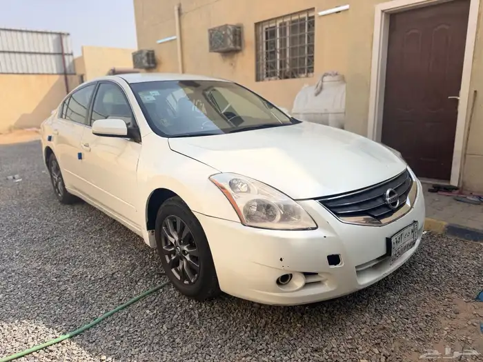 نيسان التيما 2010. سيارة مشروطة مكينه قير عضلات وشاصي 5