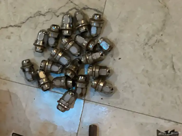 قطع غيار جيب ربع كامله تويوتا ( حتى حزام الأمان موجود ) 15