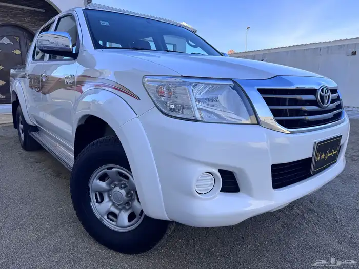 هايلوكس ( مخزن بريمي ) 44