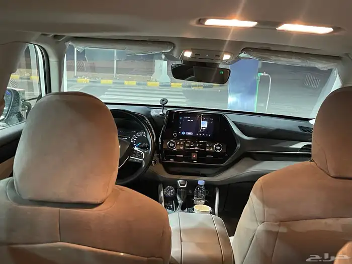 سيارة تايوتا هايلندر هايبرد موديل 2023 10