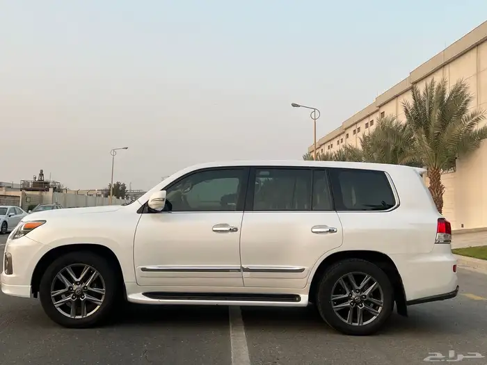 جيب لكزس LX 2015 فل كامل DD نظيف جدا منوة المستخدم 11