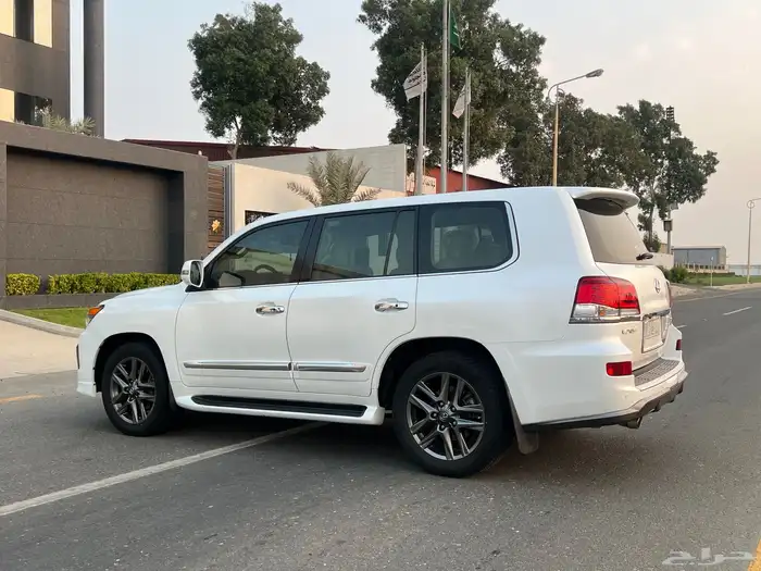 جيب لكزس LX 2015 فل كامل DD نظيف جدا منوة المستخدم 16