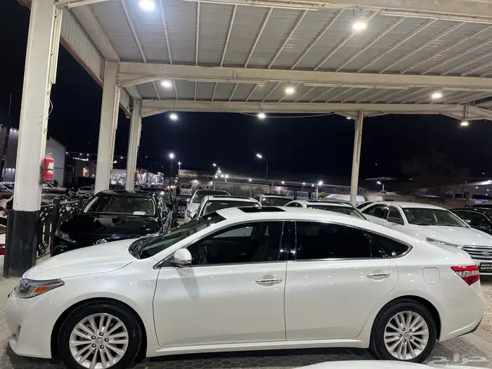 تويوتا افالون2015 فل كامل ليمتيد 6