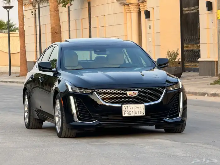 كاديلاك CT5 موديل 2024 ممشى 42 الف تحت الضمان والصيانة 29