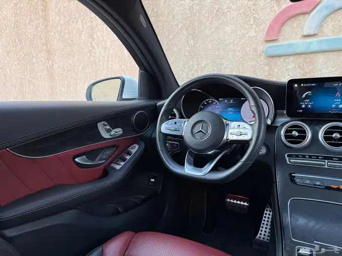 مرسيدس 2020 300 GLC 31