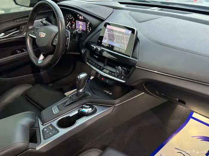 كاديلاك CT4 2023 Sport عداد 30 الف على الضمان 9