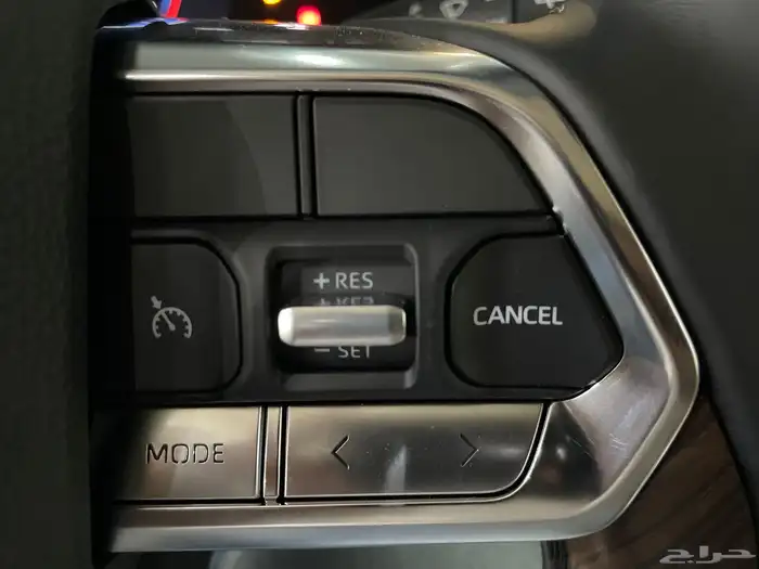 جي اكس ار L4 بنزين 2025 ابواب شفط اللون ابيض 18