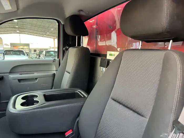 جي ام سي سييرا اتش دي 3500 دبل تاير 2013 ( مخزن ) 17