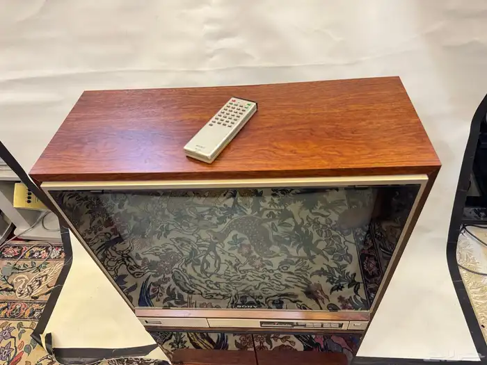 تلفزيون سوني قديم 1