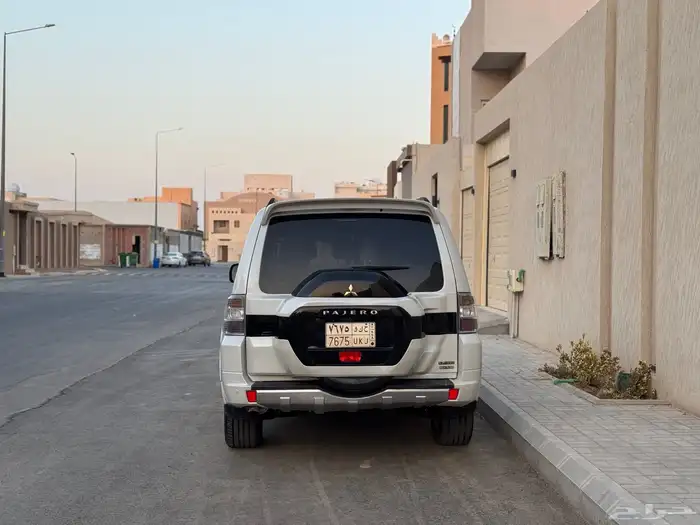 باجيرو 2015 فل كامل 4