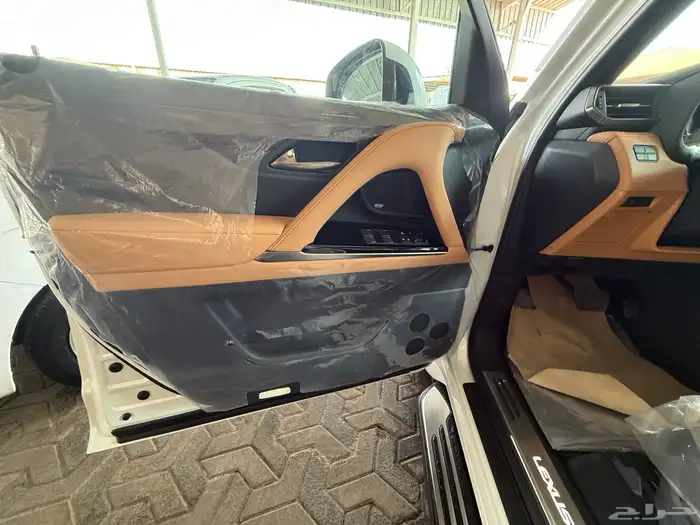 لكزس LX600 BB سعودي موديل 2025 42