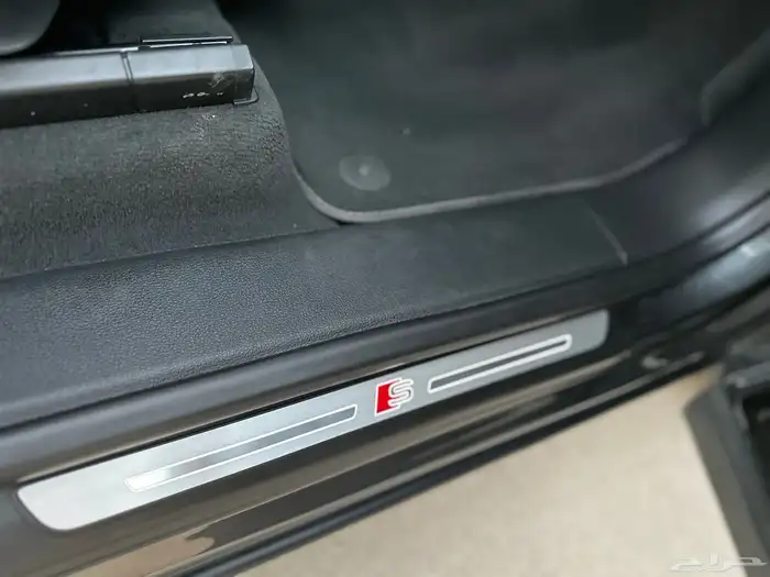 اودي Q8 بحاله الوكاله 2020 ماشي 88 الف SLine 20