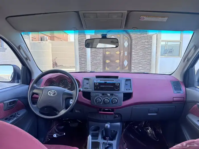 هايلوكس ( مخزن بريمي ) 78