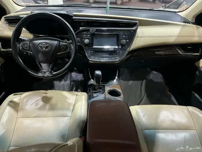 تويوتا افالون2015 فل كامل ليمتيد 26