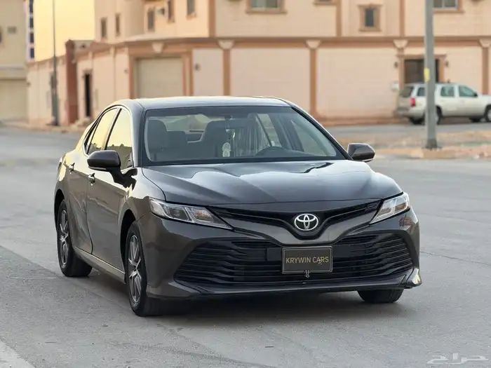 تويوتا كامري مطور 2020 5