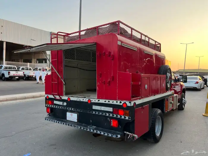 جي ام سي سييرا اتش دي 3500 دبل تاير 2013 ( مخزن ) 6