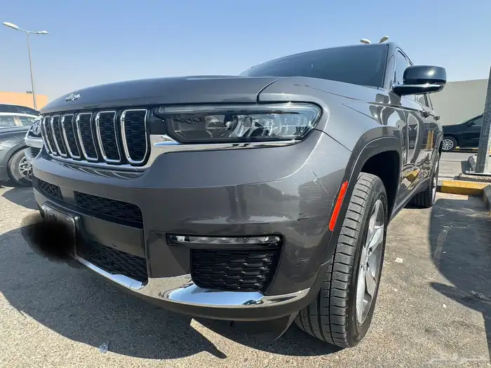 جيب جراند شيروكي 2022 ليمتد 4